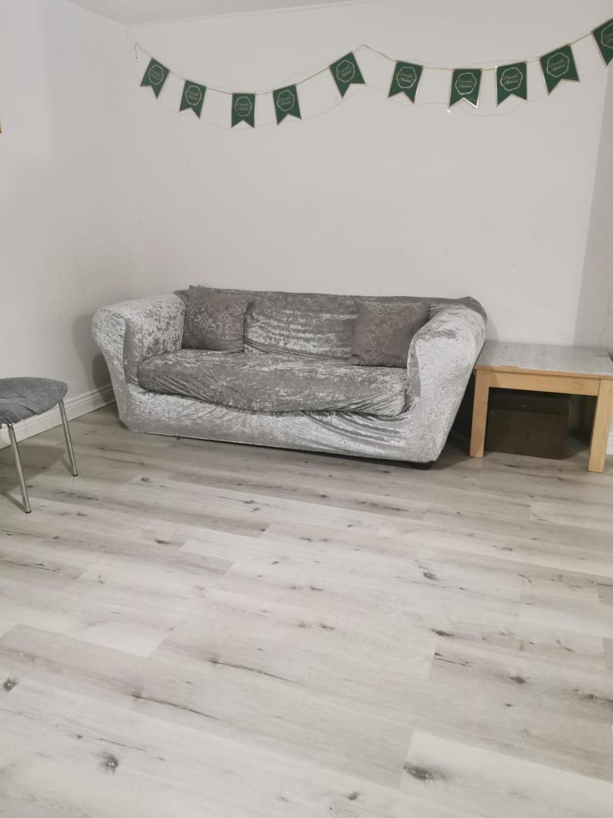 3 Bedroom Home Near Windsor Castle, Legoland, & Heathrow Slough Buitenkant foto